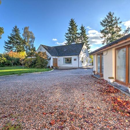 Charming 1-Bed Cottage In Inverness Zewnętrze zdjęcie