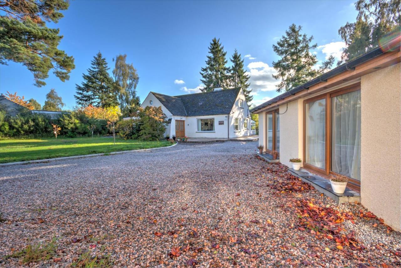 Charming 1-Bed Cottage In Inverness Zewnętrze zdjęcie