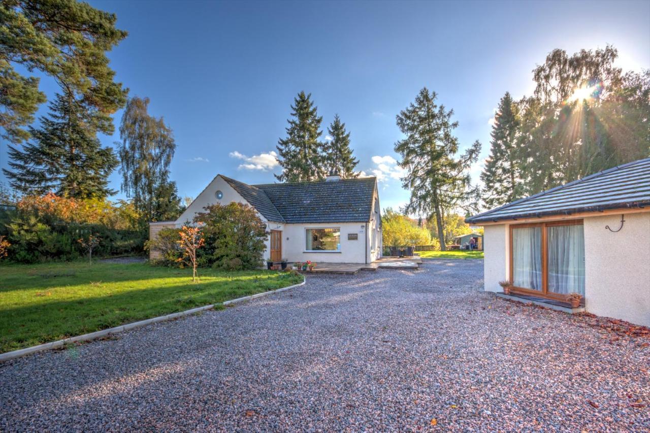 Charming 1-Bed Cottage In Inverness Zewnętrze zdjęcie